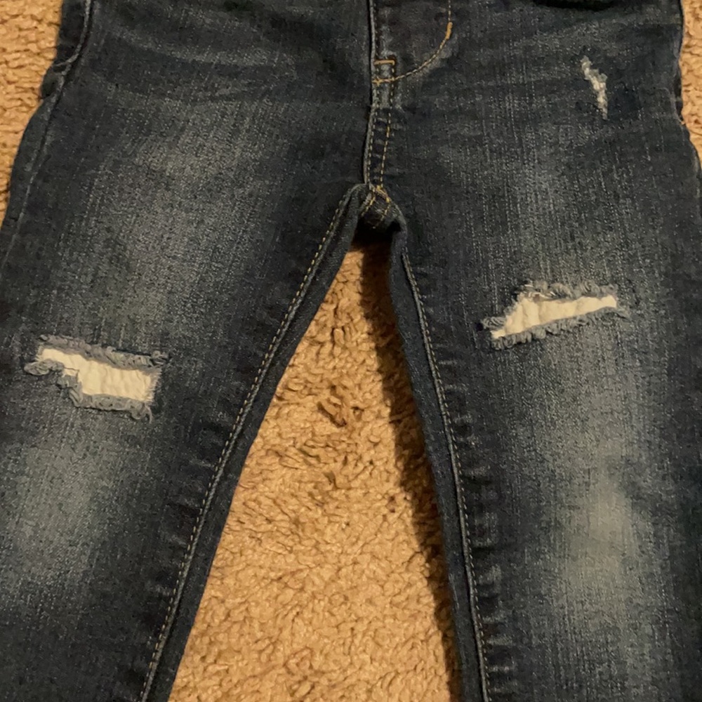 Jeans - Picture 2 of 3